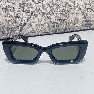 NEW GUCCI Cat-eye Frame Sunglasses GG1827S in Black